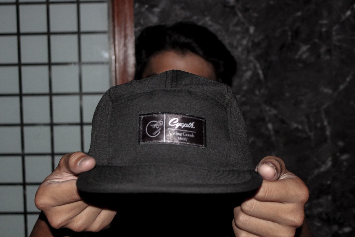 Cyclopath_'s tweet photo. Ready stock 5 panel hat.
Idr 130k exclude shipping
Link order : https://t.co/kMBmbBNkKe
#fnfjb #fpjb @fix_fixed https://t.co/IS4ceDW9rQ
