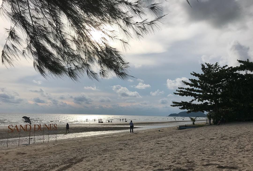 Benchamatphims1's tweet photo. F e e l G o o d. ☺️  #chantaburi #puifaiitime #180507 #180508 https://t.co/kUuPWafXBR