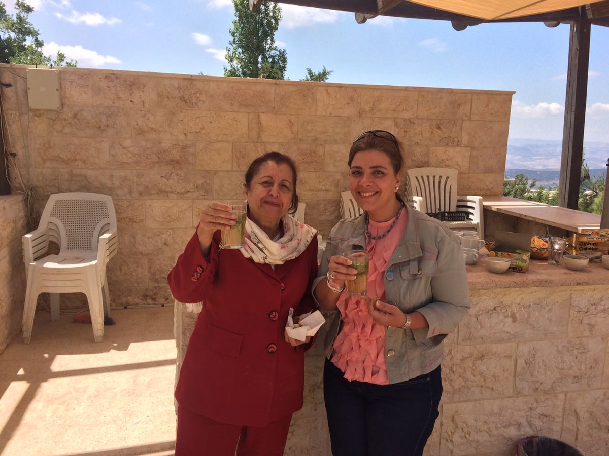 TheHumanEdgeOrg's tweet photo. #Day3 It's all smiles and another high energy morning in Jerash #Jordan with #Mentors #Entrepreneurs and #MowgliFacilitators delivering the #SANADTAF workshop. It's going to be an exciting day as we match the trained mentors with their mentees to begin their mentoring journey https://t.co/j6GPdennRg