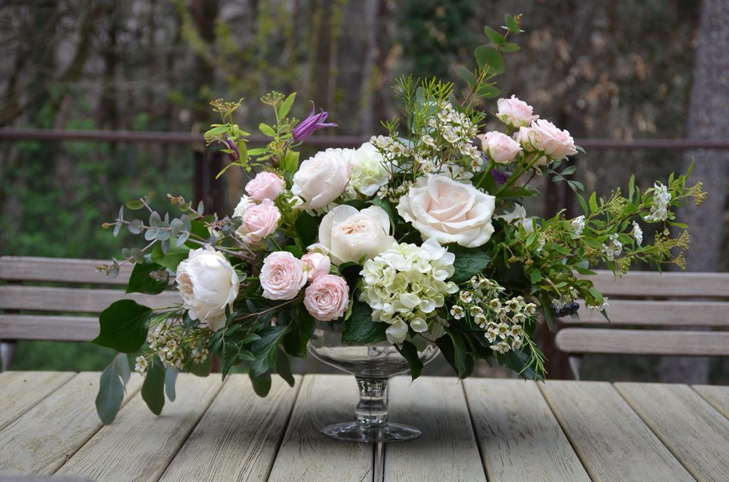 Clairedelune031's tweet photo. Contact us for your wedding in Italy! 
chiara@thegardenoflove.it
https://t.co/jJTj6Pt0mi .
.
THE NEW LAKE COMO FLORAL ATELIER https://t.co/dPutZ6GByt