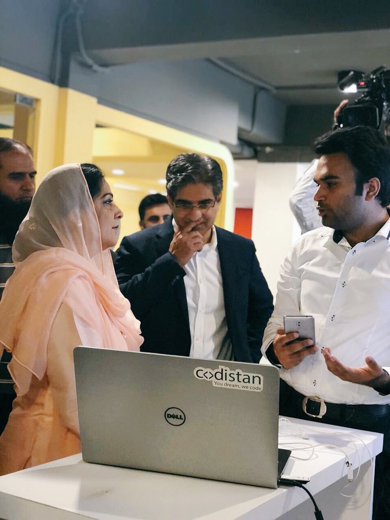 sketchymisery's tweet photo. Amir Ibrahim, CEO Jazz with Ms.Anusha Rahman, Federal minister of IT, speaking to the #JazzXlr8 startups on the Graduation ceremony of the First Cohort happening right now at NIC, Islamabad. #DigtalPakistan https://t.co/T4HRYFQjYq