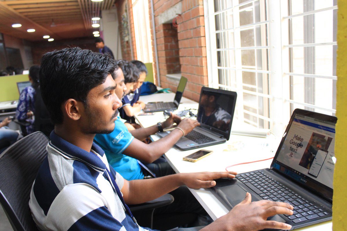 DFstartups's tweet image. Clock&apos;s ticking. 24 Hours to go!
#sandboxstartups #Hacking #DEVMEETUp #Coding #geeksc