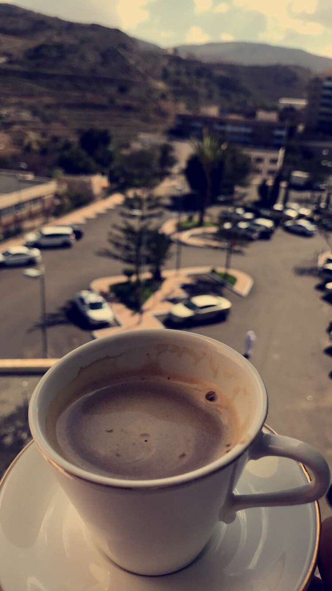 ضحكتك يا صاحبيّ ، تغفر مُر هالحياة♥️.
#خلفيات 
#تصويري_سناب 
 #اتمني_اكون
