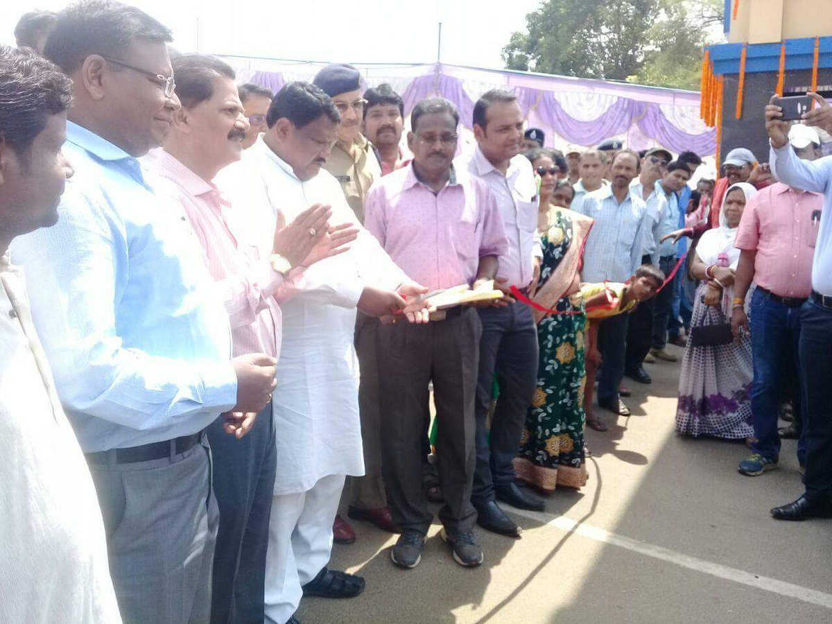 Inaugurated Second Railway Entrance Gate at #Rourkela Railway Station. I am certain it would help public and save their time.<a href="/BJP4Odisha/">BJP Odisha</a> <a href="/BJP4India/">BJP</a> <a href="/RailMinIndia/">Ministry of Railways</a> <a href="/TribalAffairsIn/">Ministry of Tribal Affairs, Govt. of India</a>