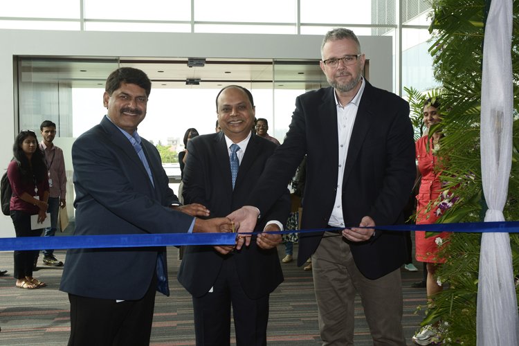 varindiamag's tweet image. #NetApp announces new offerings along with the opening of its DVEC Center
bit.ly/2KOiC2s
@NetAppIndia #NetApp #NetAppDVC #DataDriven