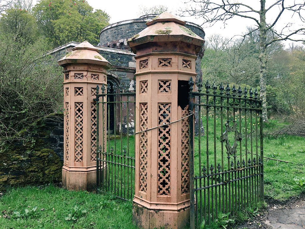 Gate pillars at the entrance to @welovehistory Skipness Castle, Argyll. #IronworkThursday