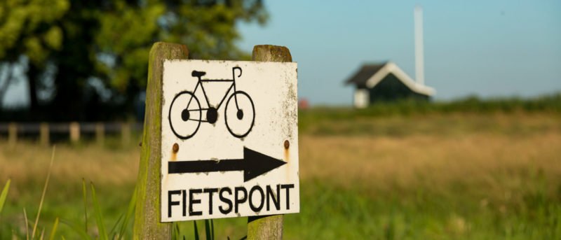 De pontjes varen dagelijks van 10.00 tot 18.00 uur (met uitzondering van De Grietman in De Veenhoop (deze vaart tot 20.00 uur) en De Hin en Wer (deze vaart op vrijdag en zaterdag tot 21.00 uur)).