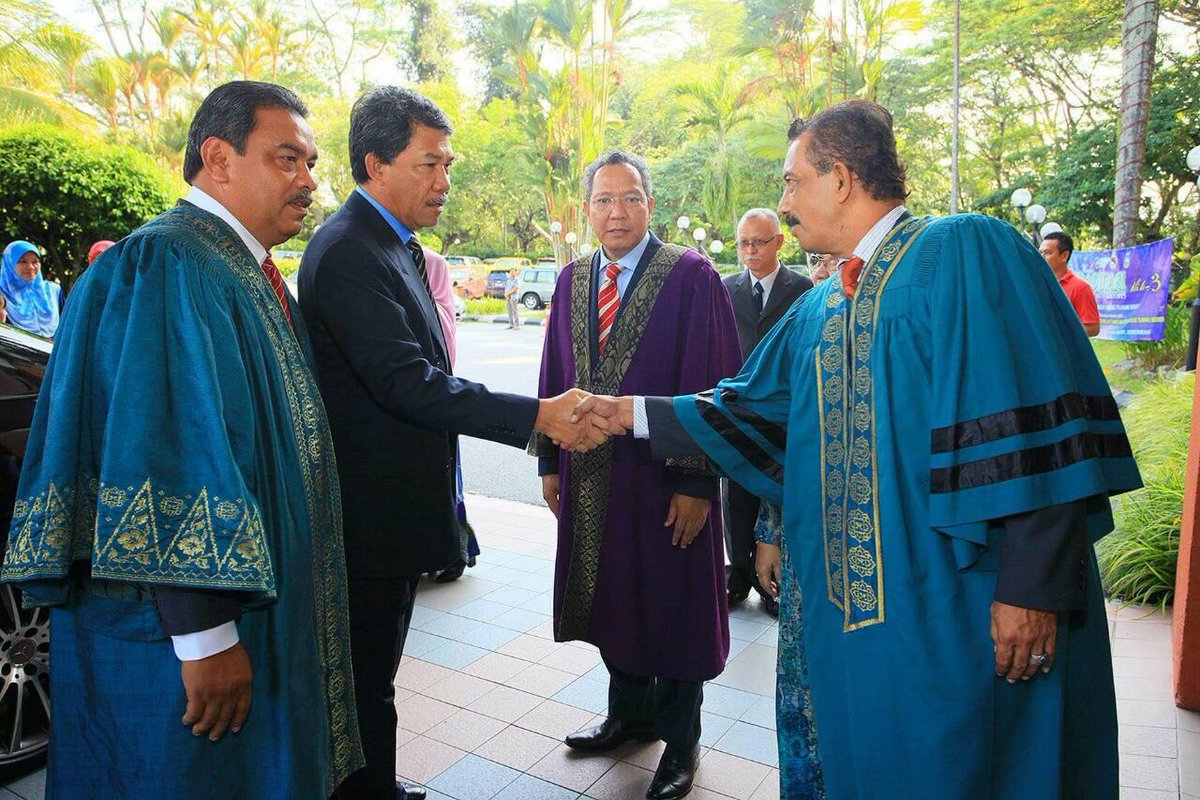 SaserInsider's tweet photo. Thank you for your service and sacrifices over the last 14 years governing N9!

Thank you as well for all the commitment and support given to Saser all this time. We, the students, teachers and old boys will always pray for the best for you, Tok Mat! https://t.co/AS8RNwVZfL