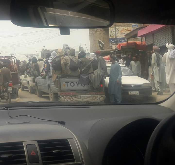 Pashtunkhowa's tweet photo. Good taliban patrolling in Wana South Waziristan freely !!
#YaJoDehsatGardiHa____?
#PashtunLongMarch2Karachi
@gulbukhari @Xadeejournalist
https://t.co/PybPfeZbNe