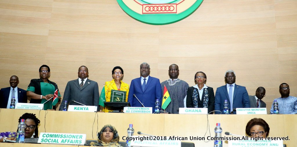 #Kenya #Ghana make history as 1st #African countries to ratify the African Continental Free Trade Area #AfCFTA @ livestream.com/accounts/24661…