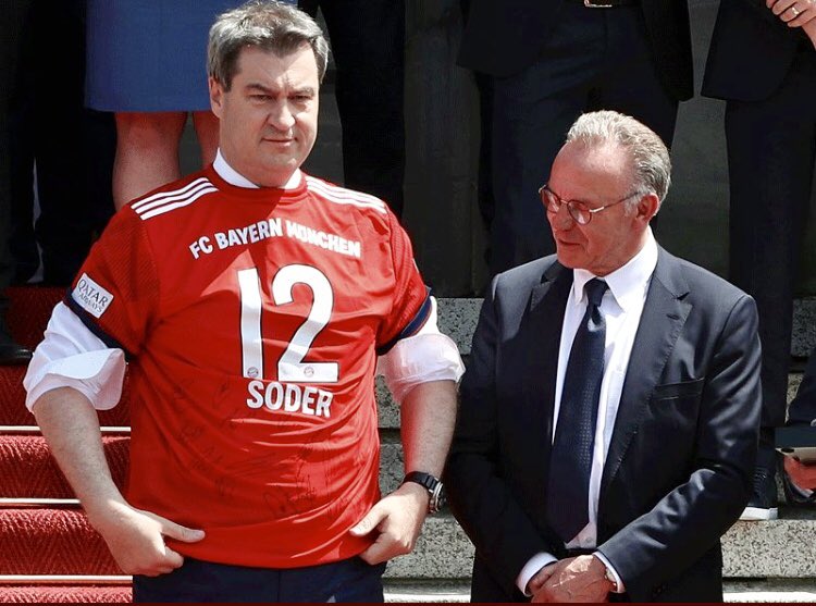 Darf ein Mann, der nicht weiß, wierum man ein Trikot anzieht, ein Bundesland regieren?