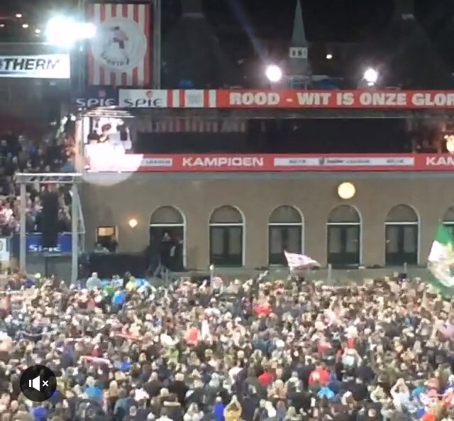 Axidus_NL's tweet photo. April 2016 keerde Sparta Rotterdam terug naar de eredivisie. Vecht voor behoud van de eredivisie. Succes vanavond #youcandoit #SpartaRotterdam #dorspa @SpartaRotterdam #nacompetitie #eropoferonder. https://t.co/Vyosf1zBYn