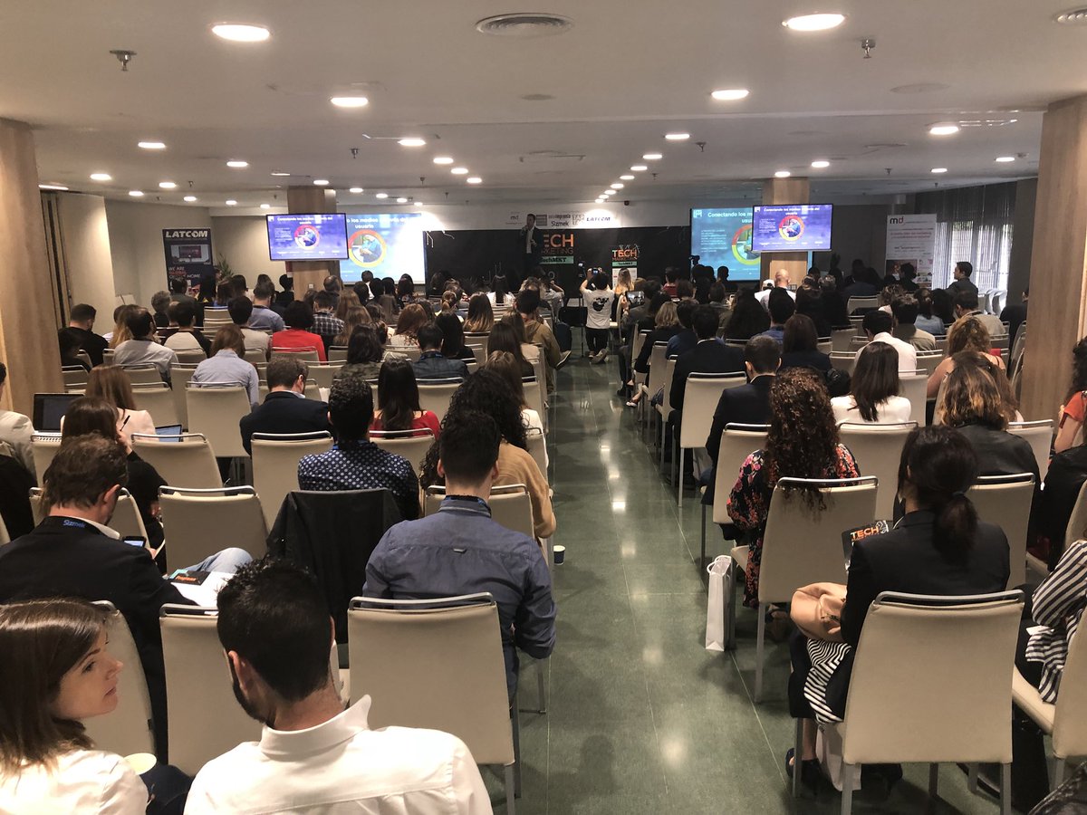 jpiedrahita's tweet photo. Arrancamos esta quinta edición de #TechMKT 2018 con la gran sala de este @NHHotels Las Ventas Madrid, llena!  (y sin ocultaros la foto ;) https://t.co/v9FV8KSWYw