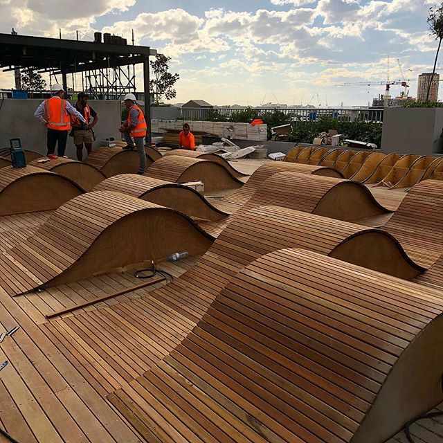 jamiedurietweet's tweet photo. Making #waves at @theburcham #rooftop #rosebury #burcham #landscape #rooftop #cinema #garden #duriedesign https://t.co/pvVJt0tPp4 https://t.co/Cahu9kyDpk