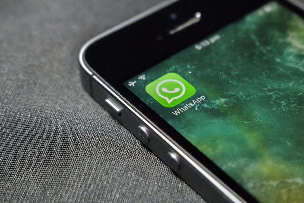 KatjaBeitat's tweet photo. How safe is it to use WhatsApp to share #health #care information? Read or latest blog at https://t.co/U32U1HmmWl https://t.co/IaohpF1fZw