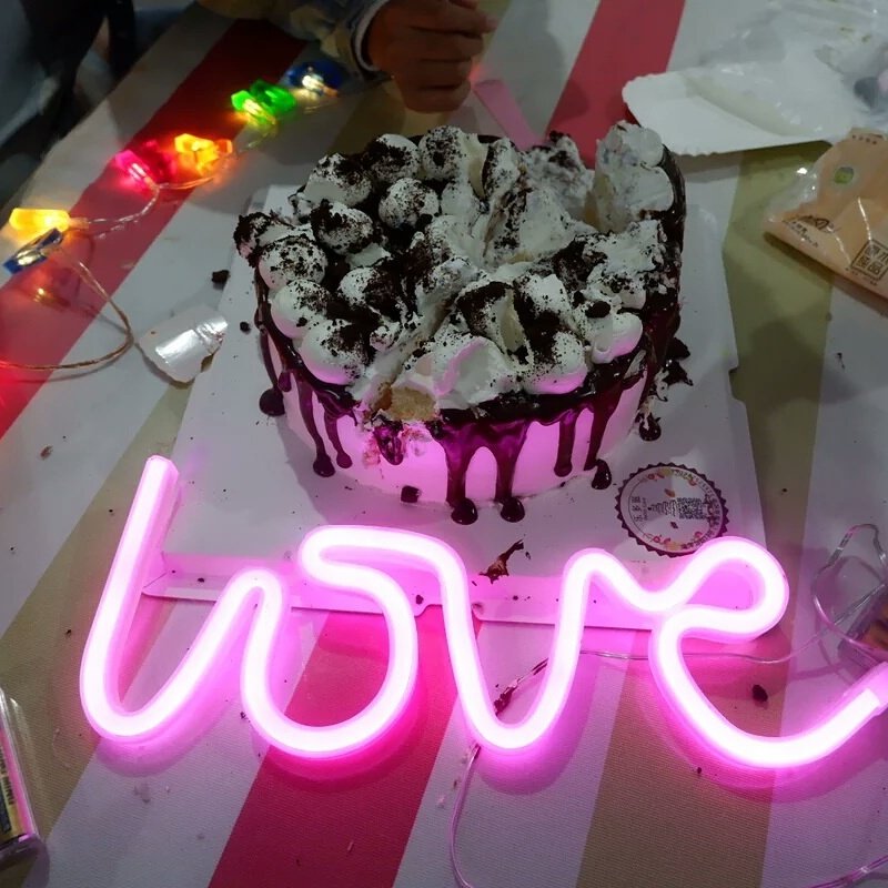 nbakilight's tweet image. #loveneonlight #ledfairystring #neonlights #homedecor #birthdaydecoration #Akilight