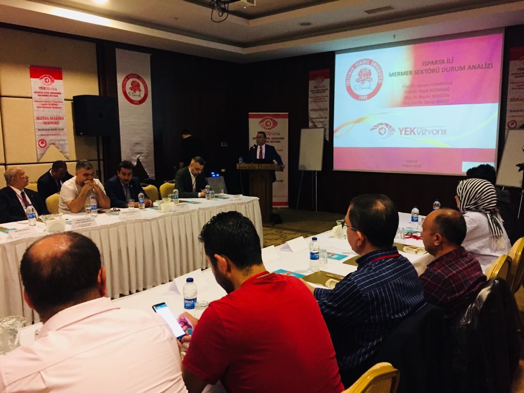 <a href="/YEKvizyon/">YEKvizyon</a>  Mermercilik Çalıştayı <a href="/sd_universitesi/">SDÜ</a> Rektör Yardımcısı Prof.Dr. Nihat Ayyıldız'ın açılış konuşmasıyla başladı.
<a href="/ilkercarikci/">İlker Hüseyin Çarıkçı</a> <a href="/serdalterzi/">Serdal Terzi</a>