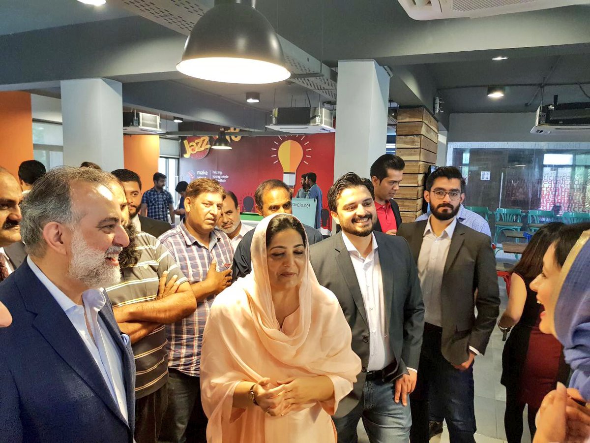 Khaleej Mag tweet media