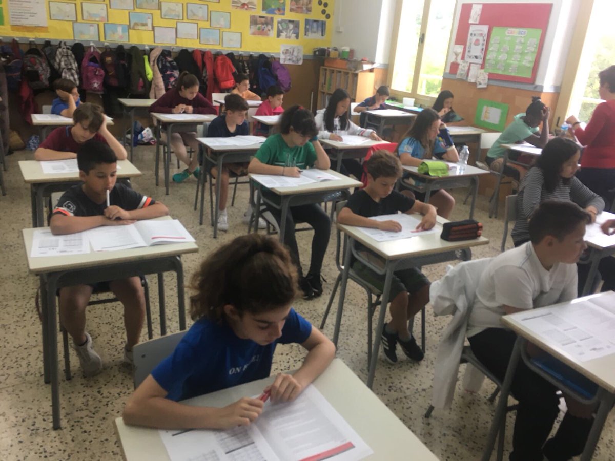 SalesiansMAT's tweet photo. Darrer dia de competències. Els alumnes de 6è han fet tres dies de proves: tranquil.litat i concentració és l’ambient d’avui davant català i anglès! Molt bé, nois! Eduquem persones #resilients #responsables #comunicatives https://t.co/KfEciIqGud