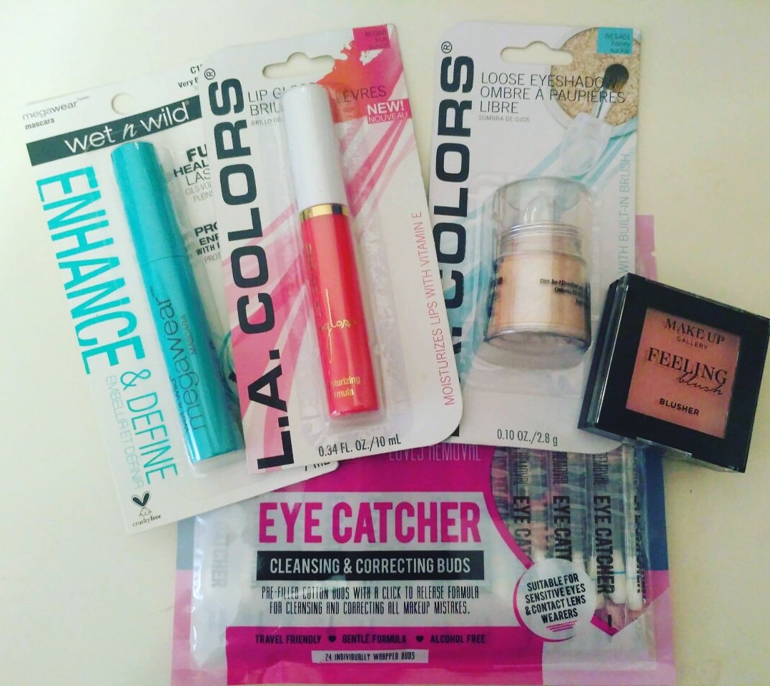 anika0021's tweet photo. ¡Buenos días a todos! 😊 Mirad que regalazo me ha traído mi hermana desde Nueva York 😍💓😍
Máscara de pestañas "Enhance & Define" de @wetnwildbeauty , lipgloss y sombra en polvo de #LAcolors , colorete de #makeupgallery y Eye Catcher de @moxiloves
#makeupartist #cosmetics #mua https://t.co/GrYRGERcJe