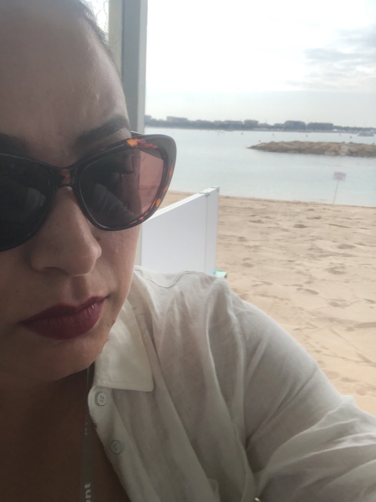 estrellablue's tweet photo. Ya en Cannes #padrisima #sinmaleta #yallego https://t.co/oEjuEDp4JT