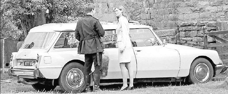 TvHeartbeat's tweet image. Doctor’s choice... #AustinA40 #SunbeamRapier #TriumphHerald #CitroenDSSafari - all quite different choices but suited their characters ❤️