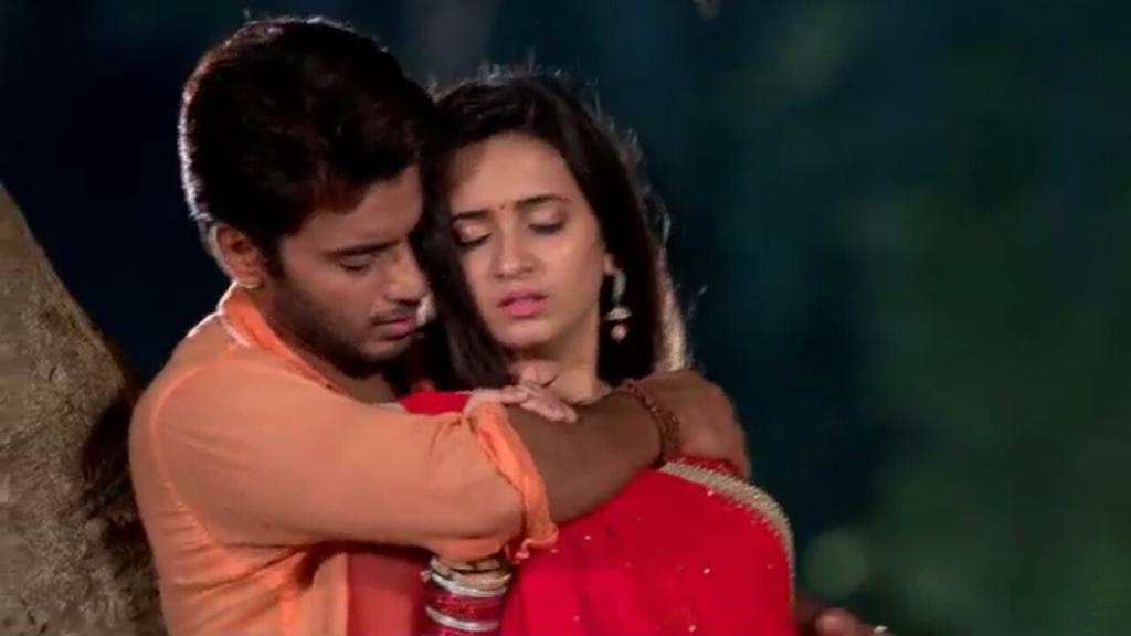 thaarkichokri's tweet photo. HOW FUCKINGG HOT THEY AREEEE OFCSHVHSH ๐ญ๐ญ
#2YearsOfJNDSD https://t.co/9stklE1IOV