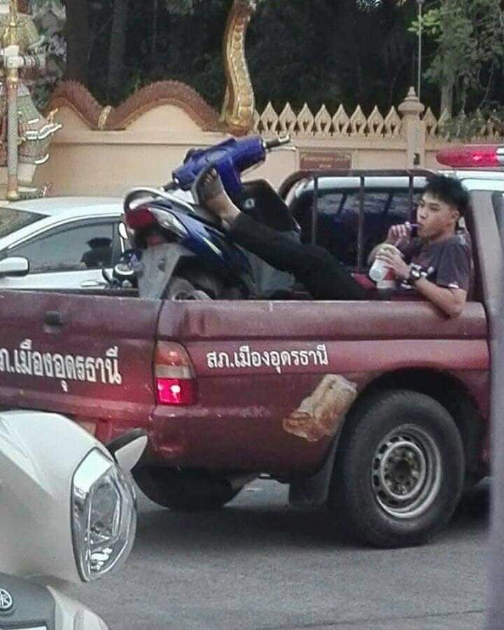 ชปยังส่งบั้มรอบคอลไม่ครบ tweet media