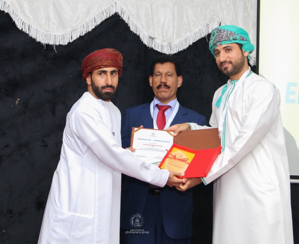 مقتطفات من يوم الهندسه الذي نظمه قسم الهندسه بالكلية التقنيه بشناص. 
#shct
تصوير : حمد المعمري 
<a href="/HamedAl1996/">Hamed Almamari</a>