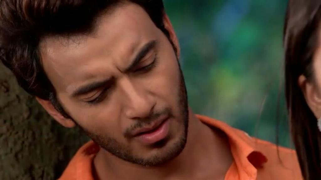 thaarkichokri's tweet photo. GAHHHHH I CANT BREATHE ๐ญ๐ญ
LOOK HOW ATHARVA IS STARING AT VIVIDHA ๐ญ๐ฅ
#2YearsOfJNDSD https://t.co/okDLu10rUx