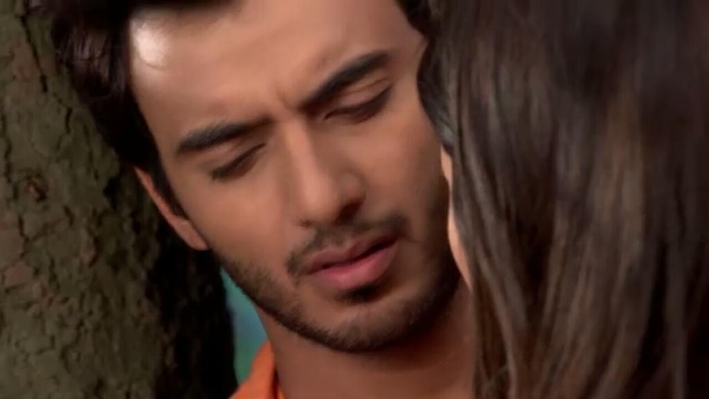 thaarkichokri's tweet photo. LOOT AT MY BOY ๐ฅ
#2YearsOfJNDSD https://t.co/lj7r1hwFLN