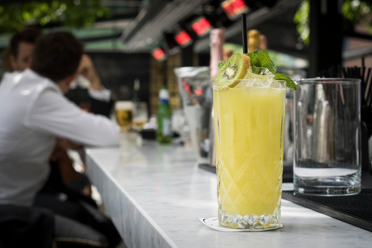 We're ready and waiting for you and your after work drinks on the terrace! 

Hurry up though, this may not be full for long... 🤷🏻‍♀️🍹