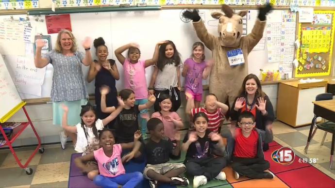 wmtv15news's tweet photo. School Shout Out: Midvale Elementary School #NBC15SchoolShoutout https://t.co/mQkiJLMyoW https://t.co/ZAReiaZOb4