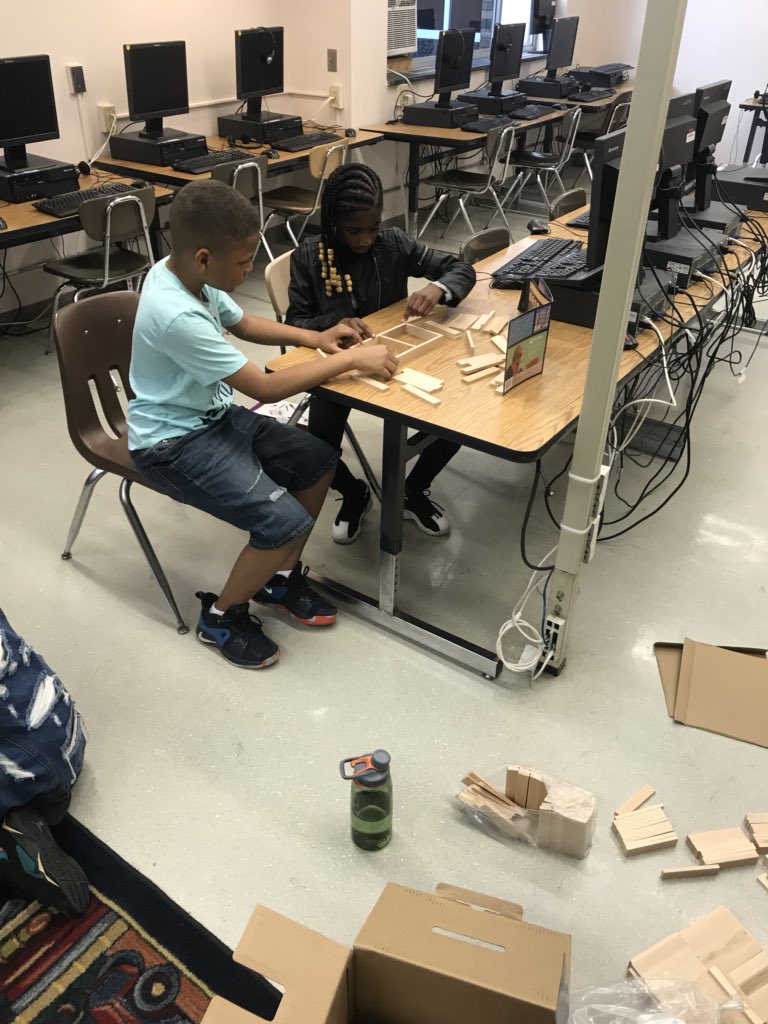 Mr. Englert tweet media