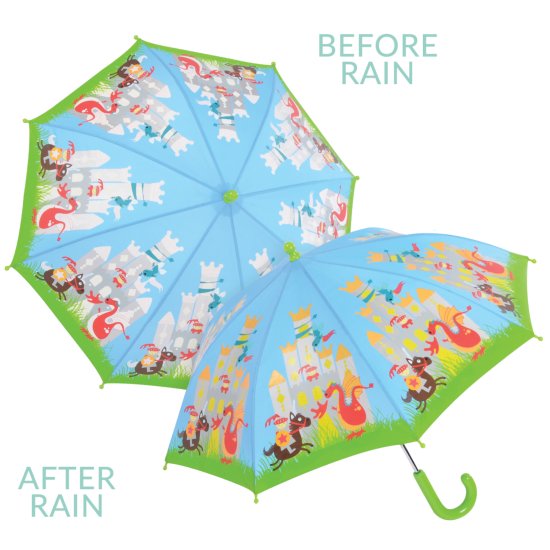 ecbubbleman's tweet photo. #ItStillAmazesMe how much #unicorns, #fairies &amp; #dragons #love #RainyDays https://t.co/s7dKKe86cw