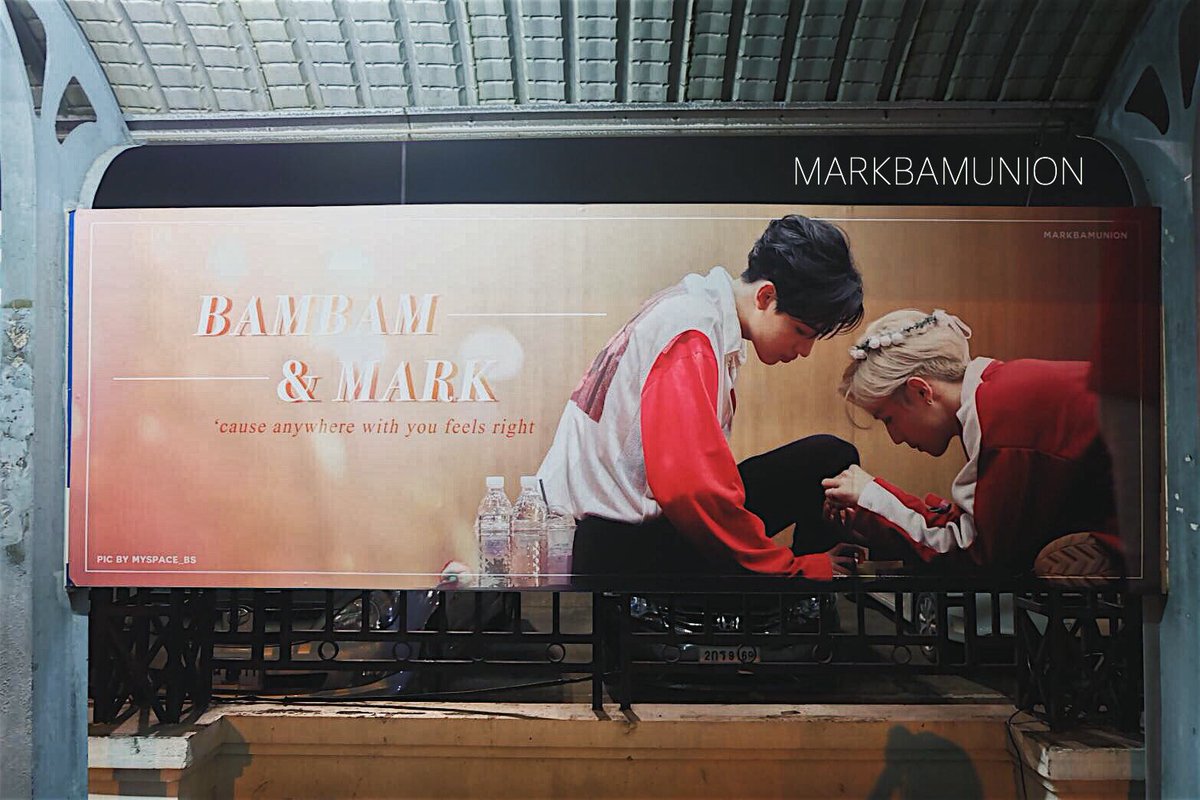 MARKBAMUNION's tweet photo. 2018 MARKBAMUNION SUPPORT
‘ #EYESONYOUINBKK ‘

IMPACT MEDIA BUS STOP
FOR #MARKBAM 💘

#มาร์คแบมภาคีปจ 
( 1 ) https://t.co/IK2fT7a8Sj