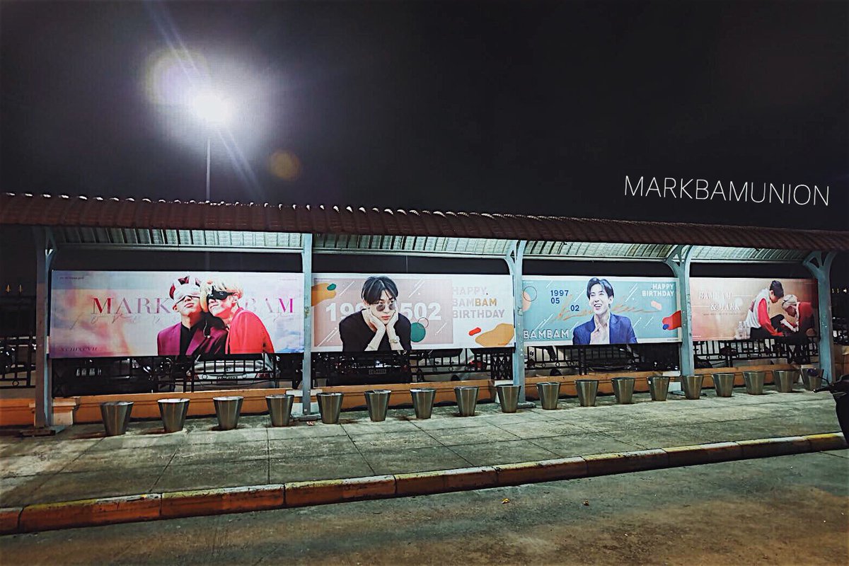 MARKBAMUNION's tweet photo. 2018 MARKBAMUNION SUPPORT
‘ #EYESONYOUINBKK ‘

IMPACT MEDIA BUS STOP
FOR #MARKBAM 💘

#มาร์คแบมภาคีปจ 
( 2 ) https://t.co/fY796E2WQR