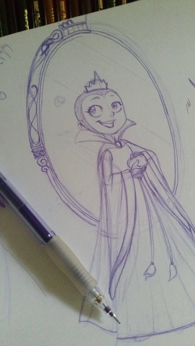 Patricia_Pamula's tweet image. In progress,  the evil queen not so evil.  #Disney #disneyvillian #snowwithe