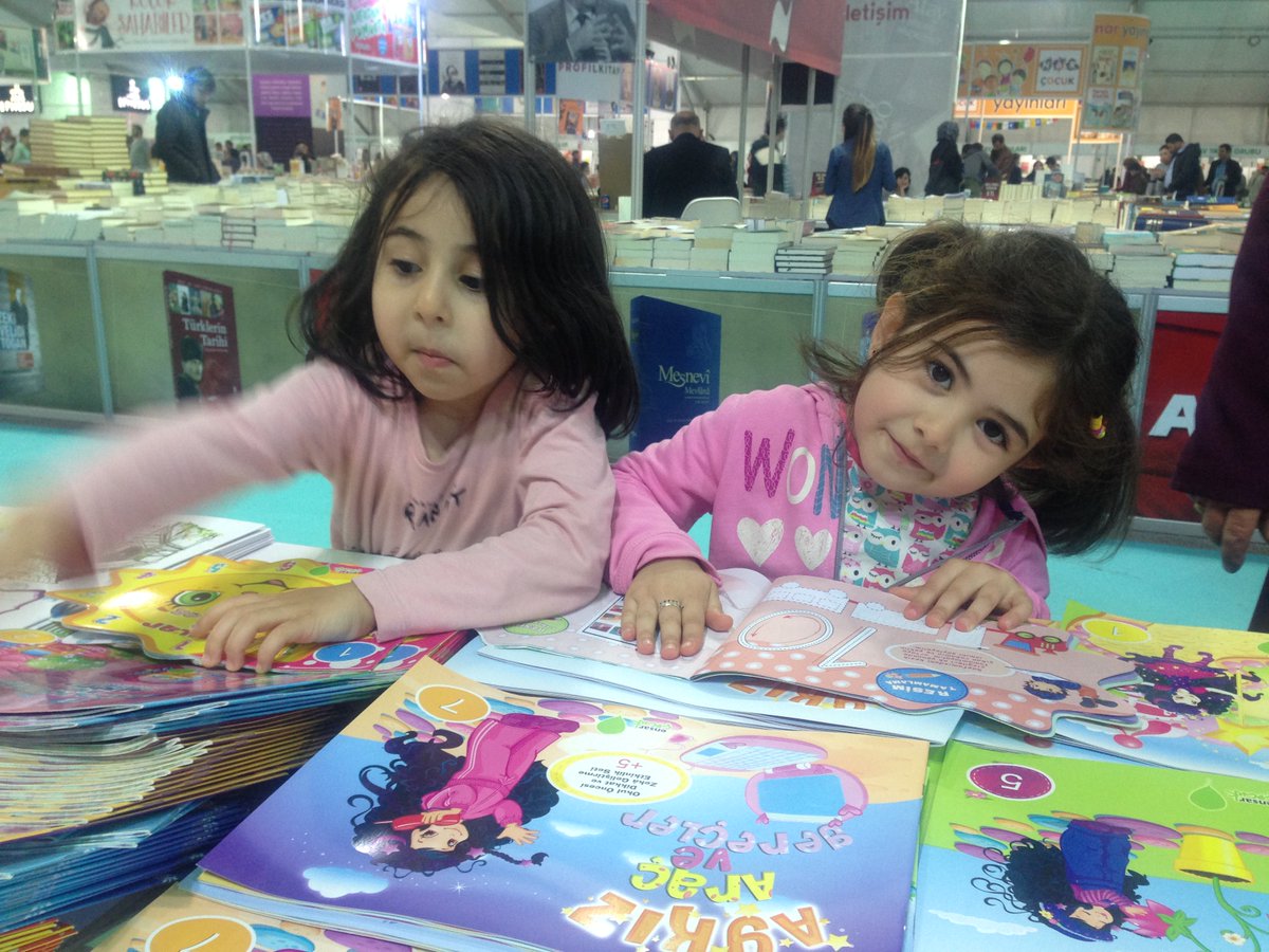 Eğitimci - Yazar  Mehtap ŞENKAYA  7. Malatya Kitap Fuarında Okuyucularıyla Buluştu <a href="/MalatyaBelTr/">Malatya Büyükşehir Belediyesi</a>