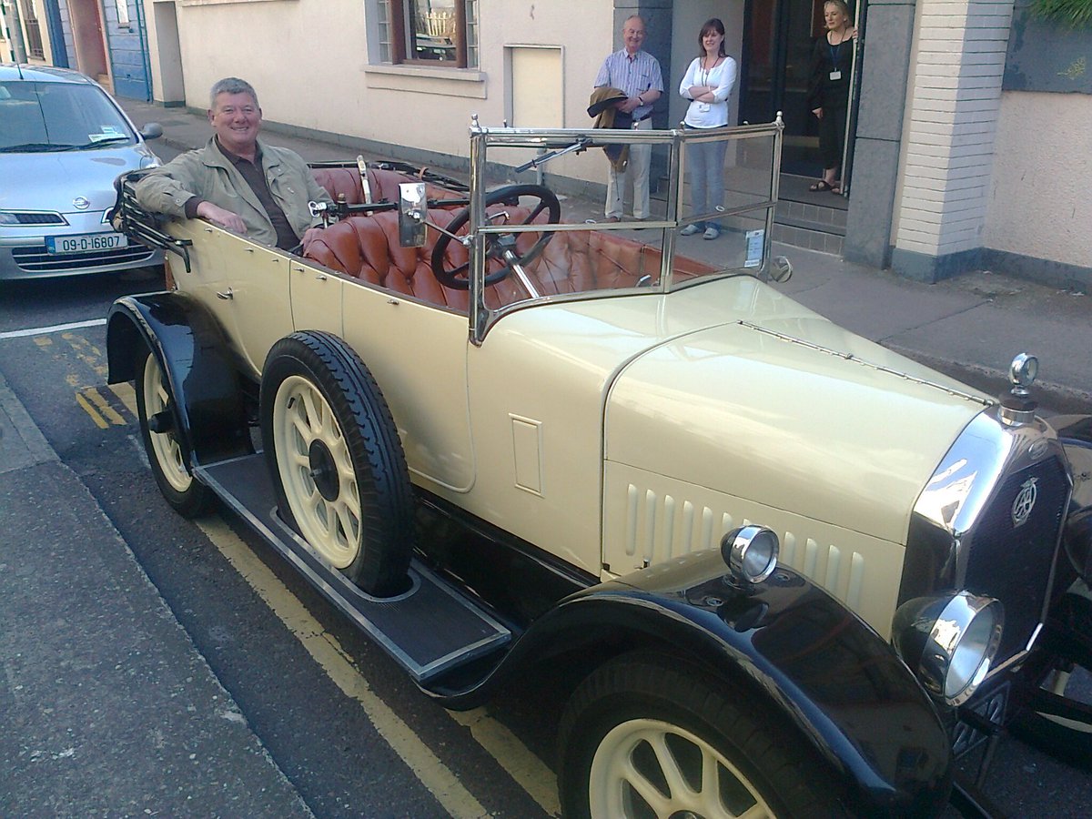 johncreedon's tweet photo. 'Boats Planes Automobiles'. Over the years @RTEOne has had me travel the Irish countryside in a few beauties. This year, I'm assured it will be a true classic with an Irish twist. Can't wait. ( Just hope it starts every morning without a push ! ). #CreedonsRoadLessTravelled https://t.co/8G77RFVjWS