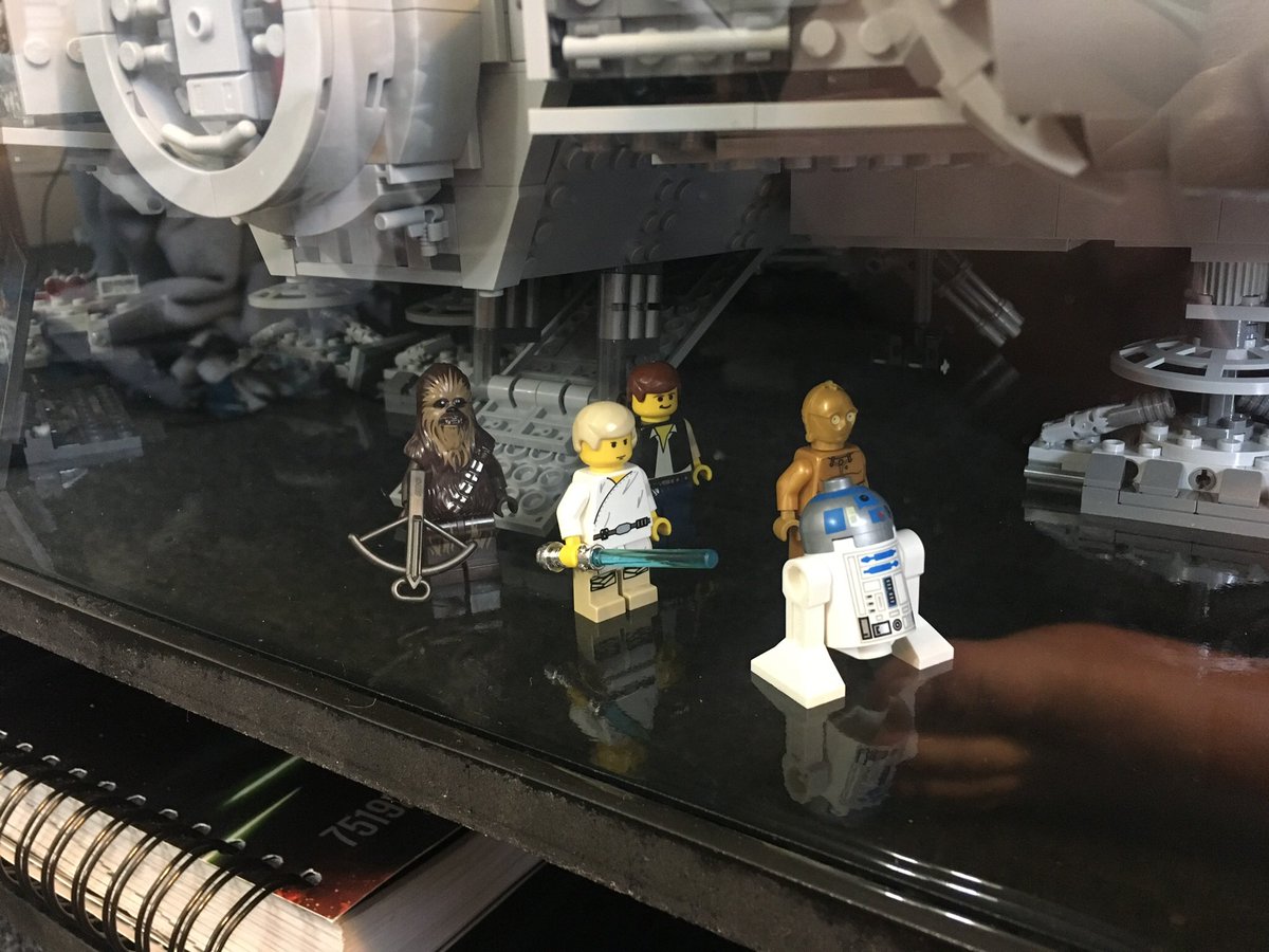 OldSchoolCoool's tweet photo. @HamillHimself Completed my Millennium Falcon coffee table, your 90’s Lego character is in there somewhere. #StarWars #Lego https://t.co/uHo28tMGjR
