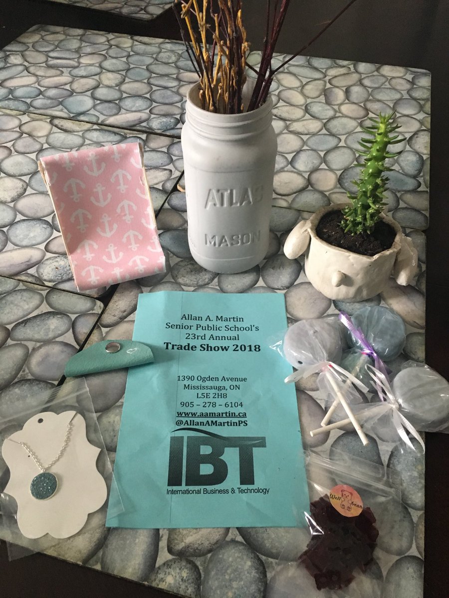 My haul from the IBT trade show today! Great work AAM students and staff ! <a href="/PeelSchools/">Peel District School Board</a> @JenninPeel