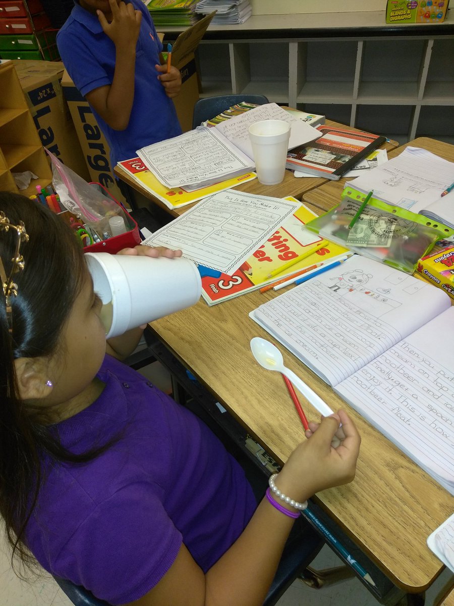 MsFoley01's tweet photo. How to make a rootbeer float! #writingwizards @AVEDragonStrong @collierschools https://t.co/gnWGnEKNR9