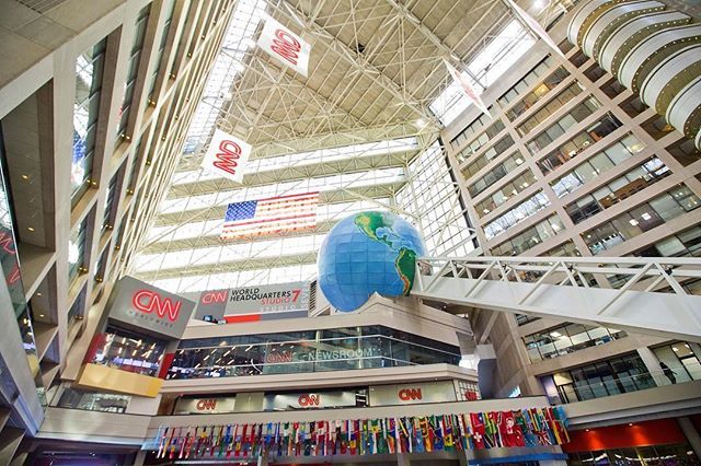 Metro_Atlanta's tweet photo. Have you been on a tour of the world’s first 24-hour news network headquarters? Head to @cnnstudiotours for behind-the-scenes access.
.
.
.
#visitmetroatl #metroatlanta https://t.co/nWMlimOlZK