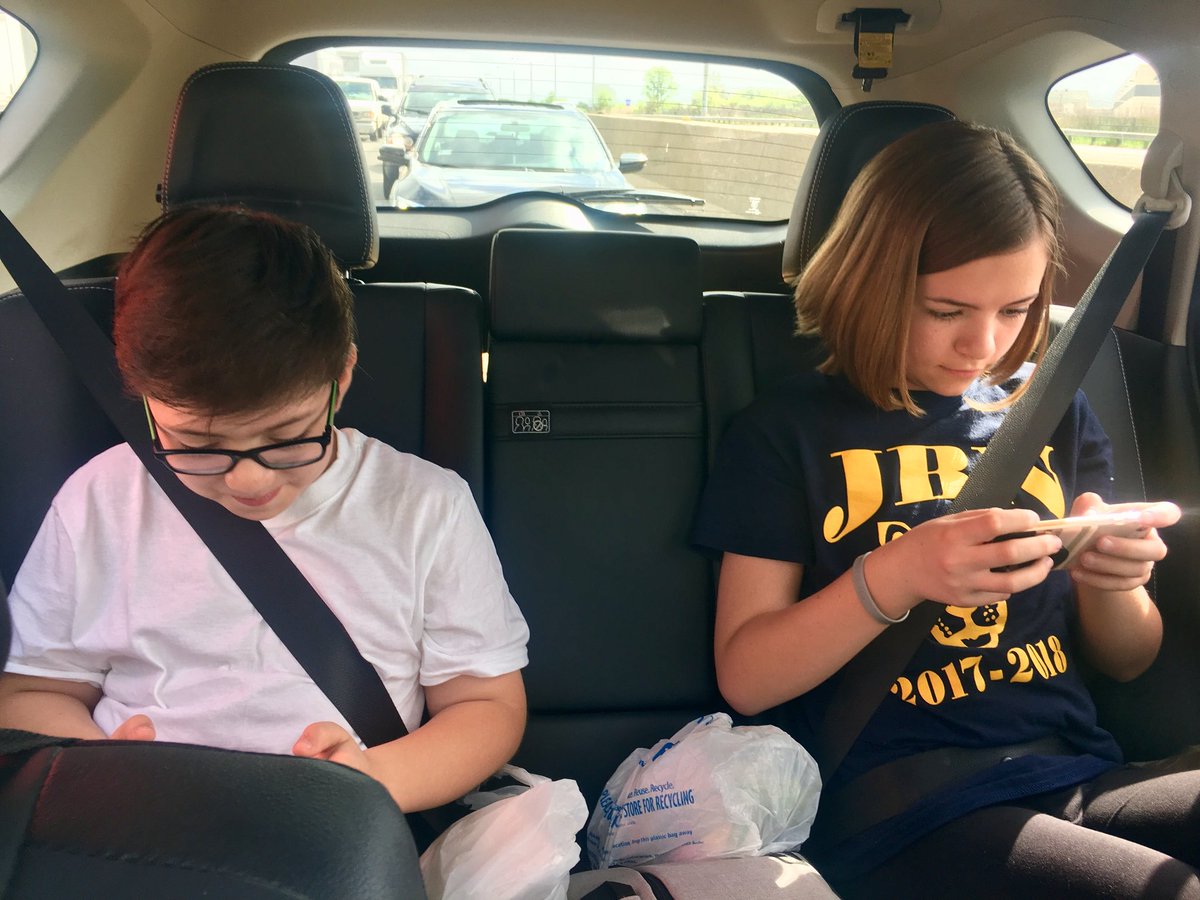 edtechangie's tweet image. What do we do on the way to #Tech18???? IXL, of course!! We ❤️ learning! @BPS101 @JBNelson101 @mrsjillrobinson @MrBollow @MrsEVelez  #101alag