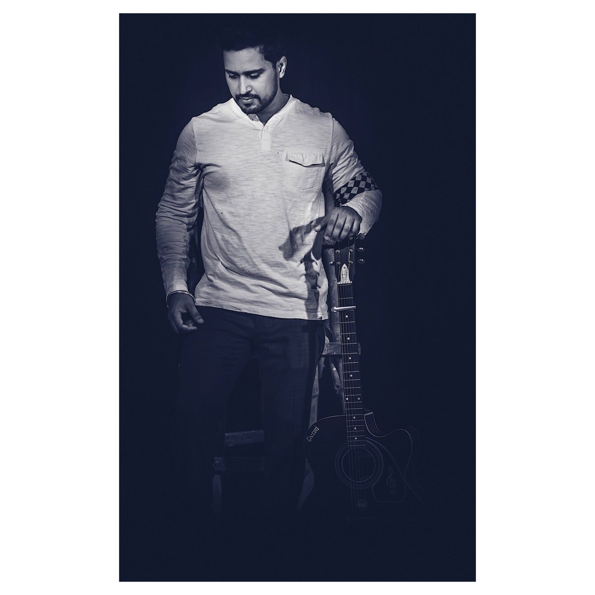 rupal_hs's tweet photo. Rhythmic Soul !
Photo by @sanambyob
#photooftheday #music #guitar #entrepreneur #life #instapic
#photography by #sanam #wakegroup https://t.co/FH6r1xZXeR