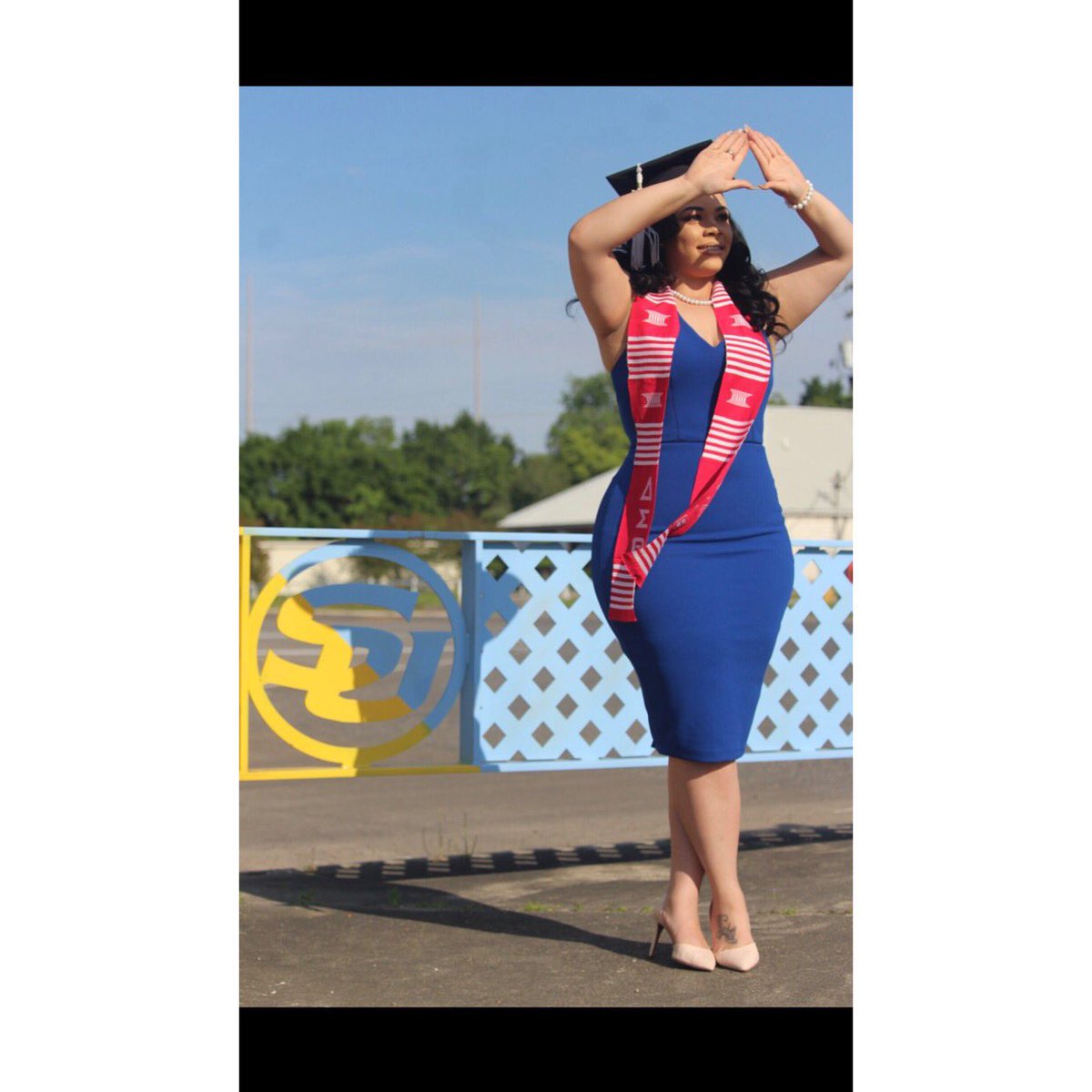 iamRedKocaine's tweet photo. Thank you Southern University ππ #issa4.0 #butGOD #thisisit #itsbeennice #catchmeonthatstage #howaboutthat #holditdown #seeyallinthefall #ontoGradSchool https://t.co/9ByOIeeKt6