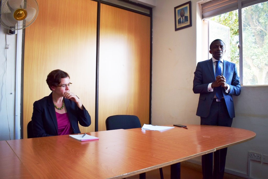 ug_lawsociety's tweet photo. Alexandra Meise @hvlawwilltravel, a partner at @MSKLLP talked to #ULS members about #TechnologyAndLaw today in a paper titled Technology: A Threat or an Opportunity for Legal Professionals” 
#BuildingBridges
@SignumAdvocates @SPKinobe2018 @PheonaWall @ULSCEO @KaggwaAdvocates https://t.co/mx5cSJkf2j