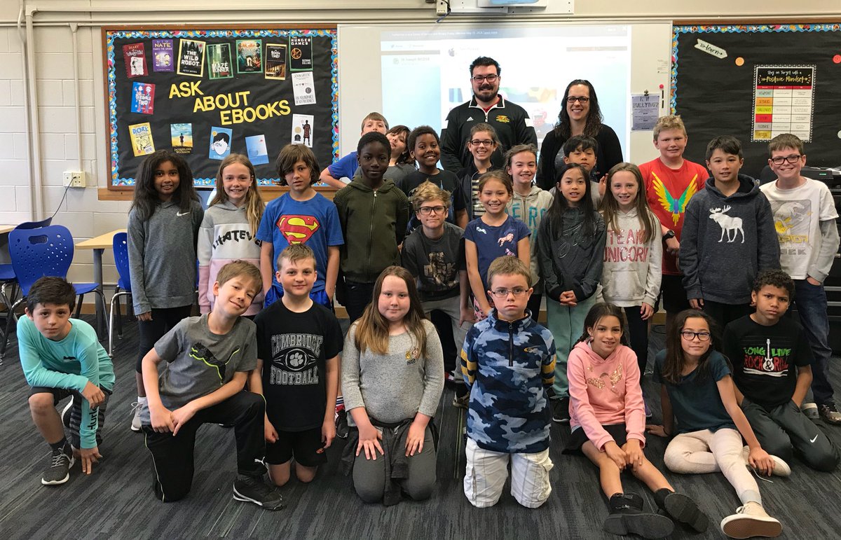 Mrs_McLeod4's tweet photo. We are so very #thankful for Andrew coming to visit us today and share his story of #perseverance and #hardwork. Congrats on making the CFL! You are very lucky to have him @OttawaRedBlacks! #ThankfulThursday @WCDSBwellness @stjoesjaguars https://t.co/b7PXX2gvx4