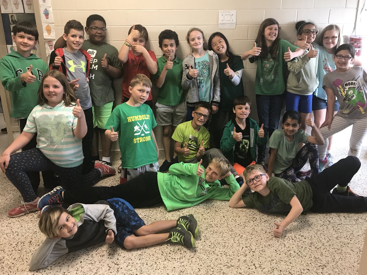 MeadowcrestPS's tweet photo. Getting our green on for children’s mental health week at #meadowcrestps @DDSBHealthyMind #GetLoud https://t.co/b8N8pqNayr
